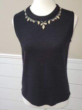 Refined/Chic Black Sleeveless Sweater Like Top with inlaid Gold Pattern